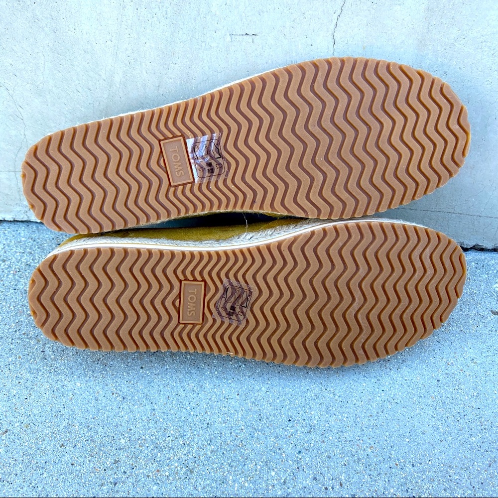 TOMS Women's Palma Platform espadrilles loafers slip on flats yellow suede 8.5 - Picture 9 of 12